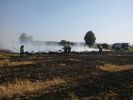  Pożar bali słomy we Wzdowie foto: st.kpt. Bogdan Biedka